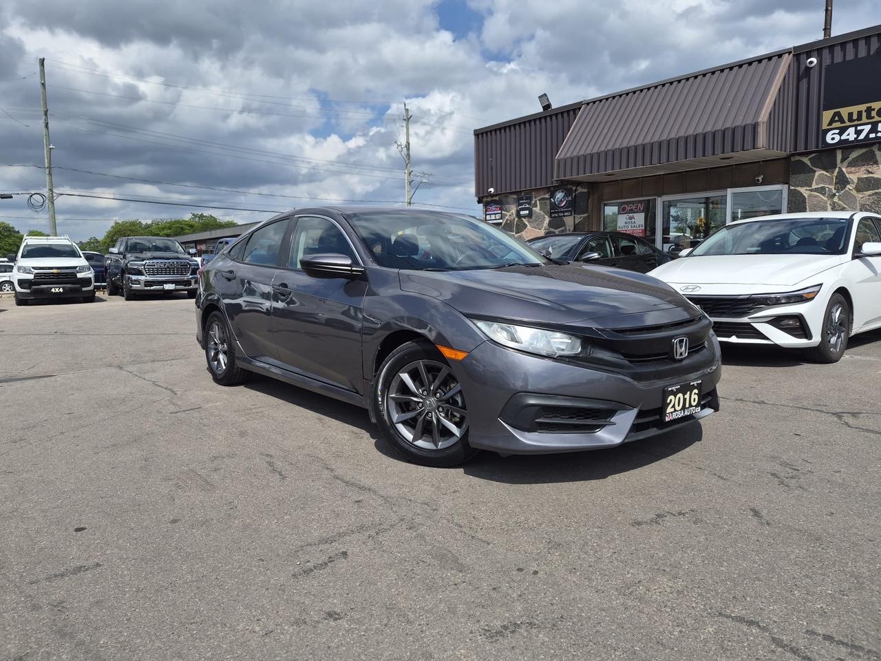 2016 Honda Civic AUTO B-TOOTH CAMERA ALLOY !! SAFETY CERTIFED!! Photo