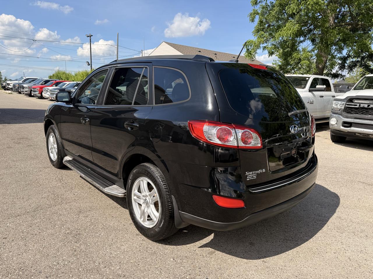 2012 Hyundai Santa Fe GL | One Owner | Clean CARFAX Photo