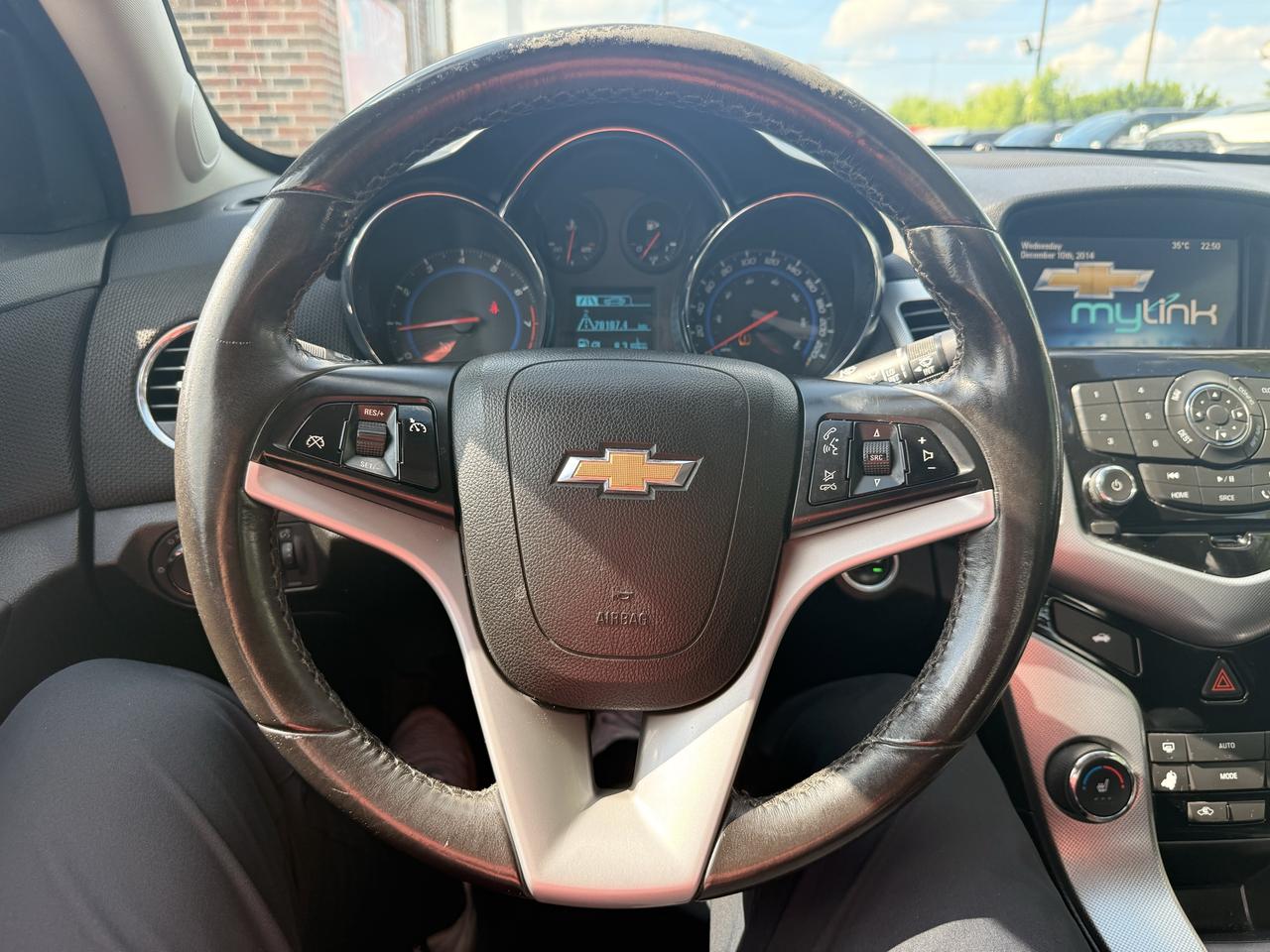 2016 Chevrolet Cruze LTZ | Loaded Photo