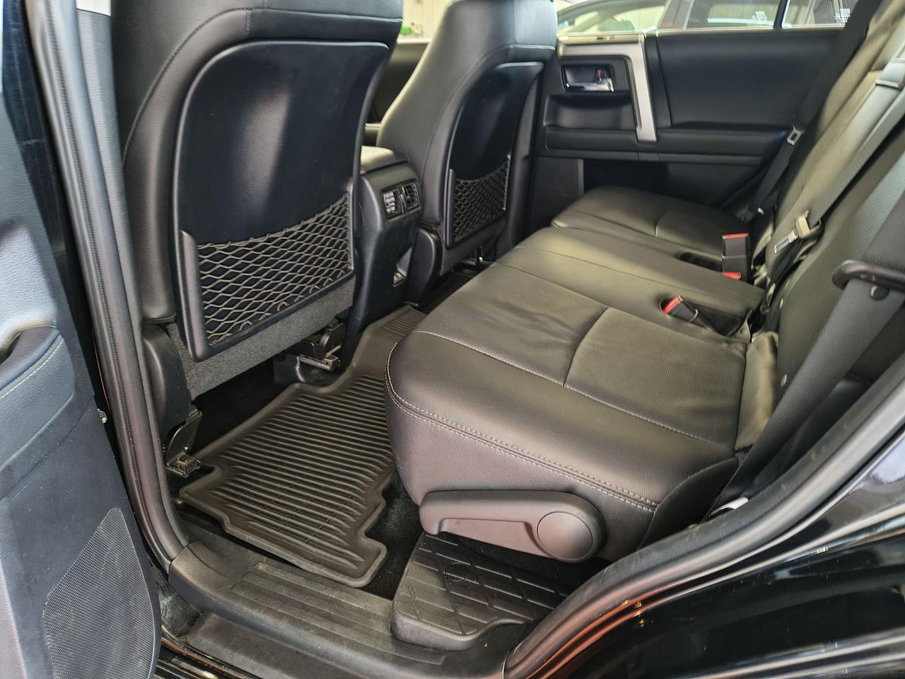 2022 Toyota 4Runner Limited Photo0
