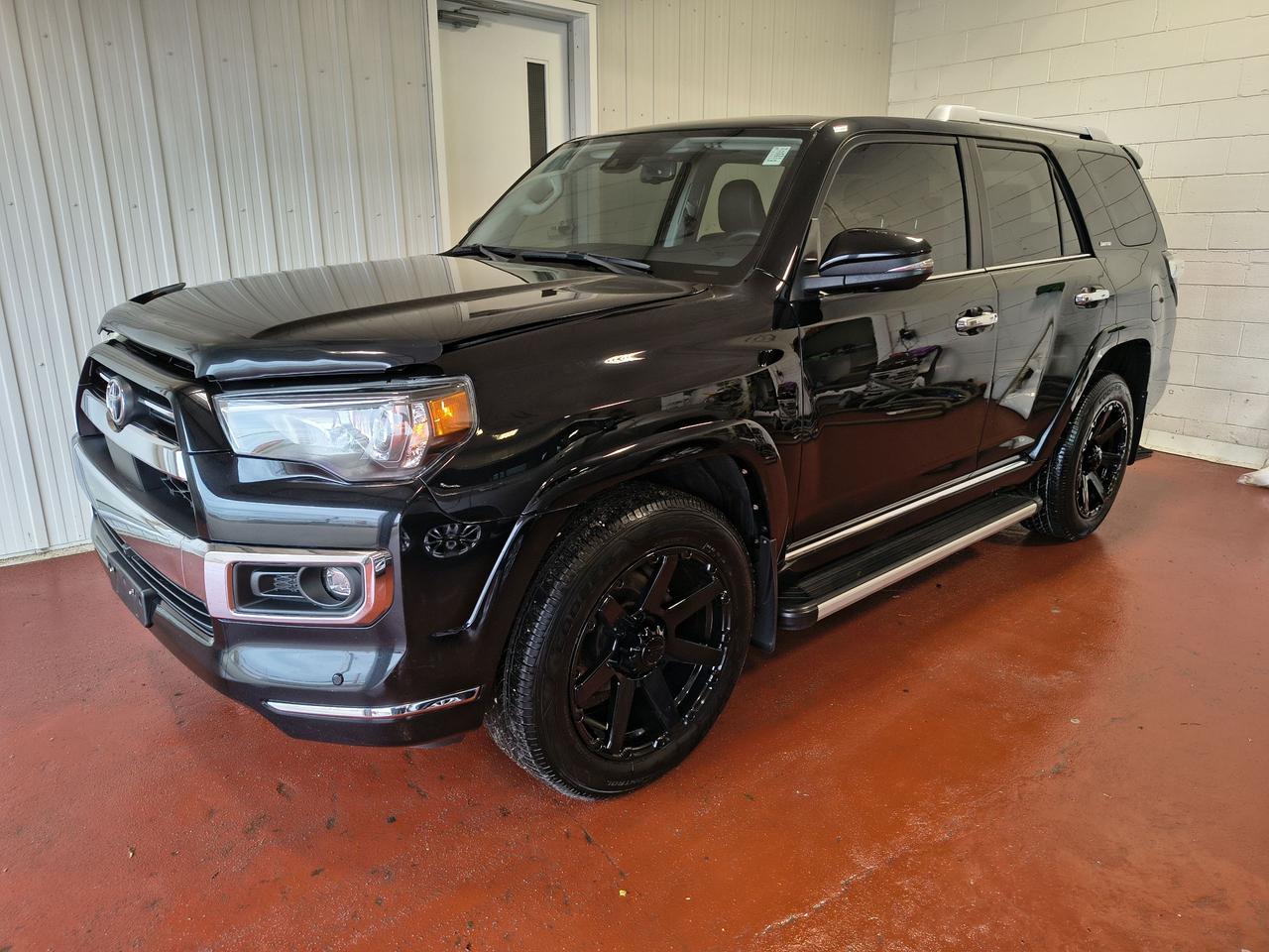 2022 Toyota 4Runner Limited Photo