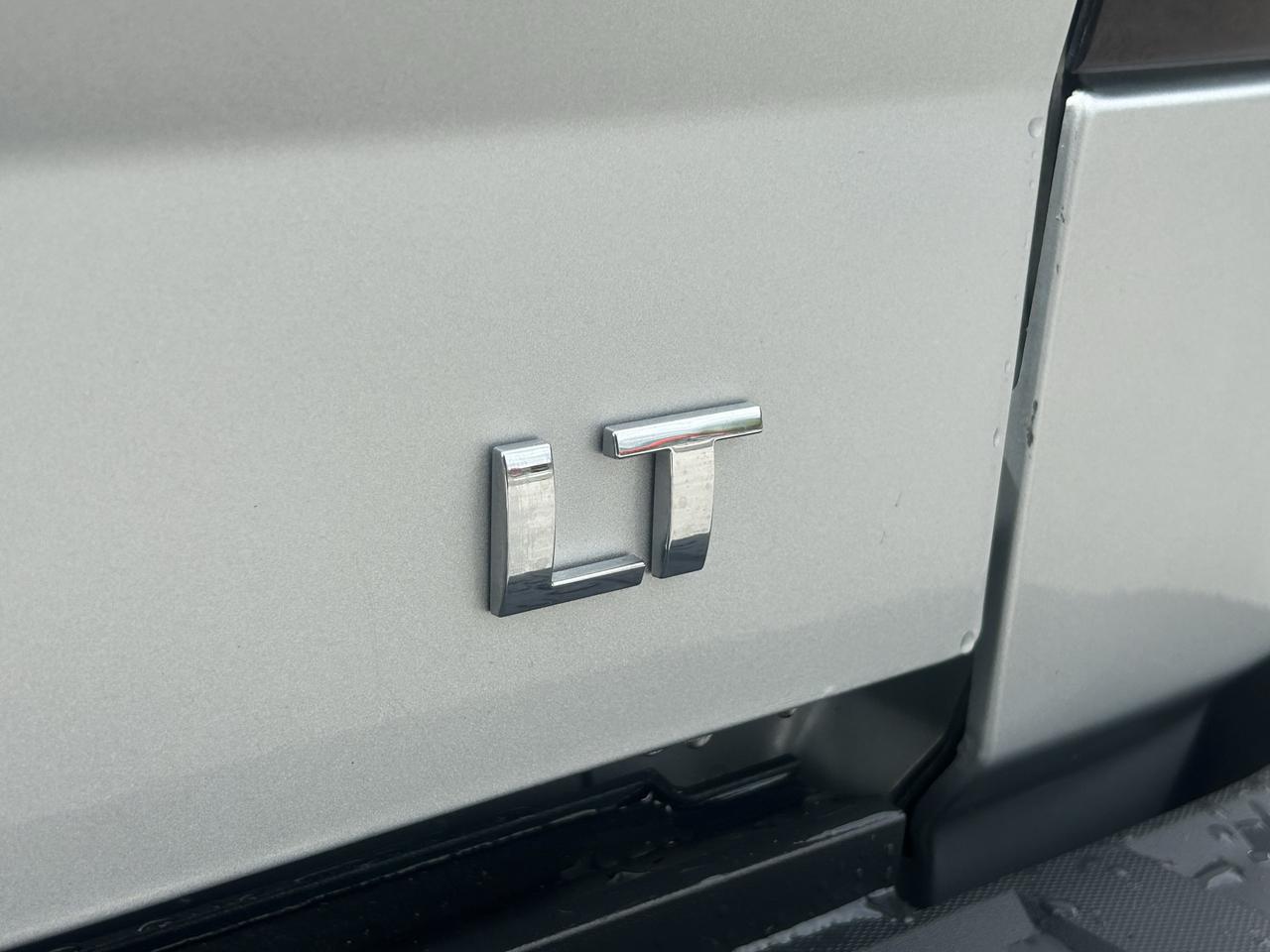 2016 Chevrolet Silverado 1500 LT - Photo #17