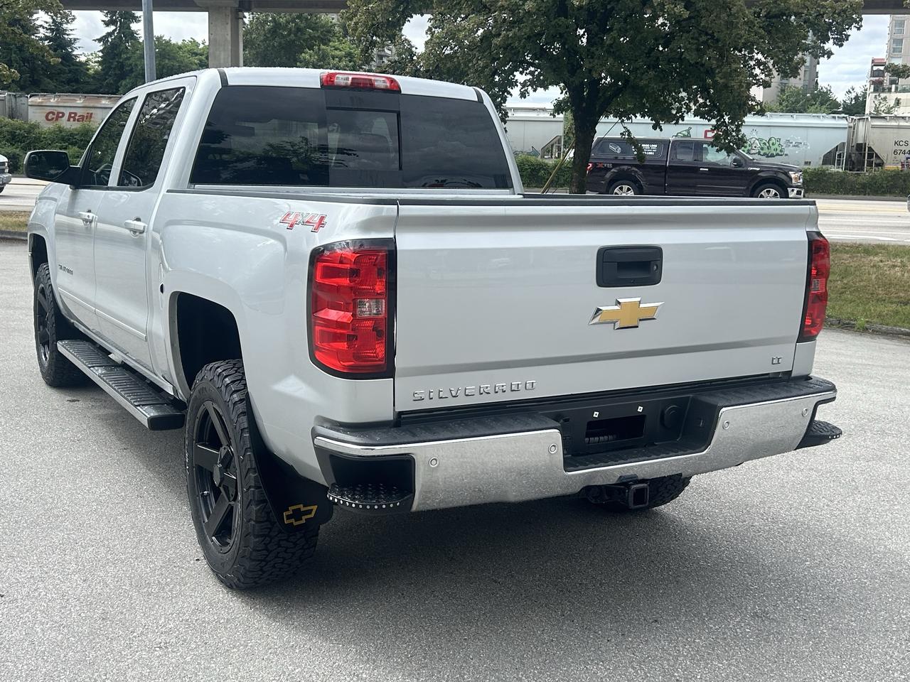 2016 Chevrolet Silverado 1500 LT - Photo #3