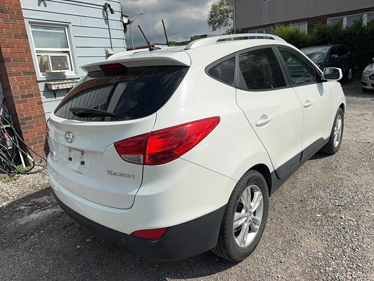 2013 Hyundai Tucson GLS Photo2