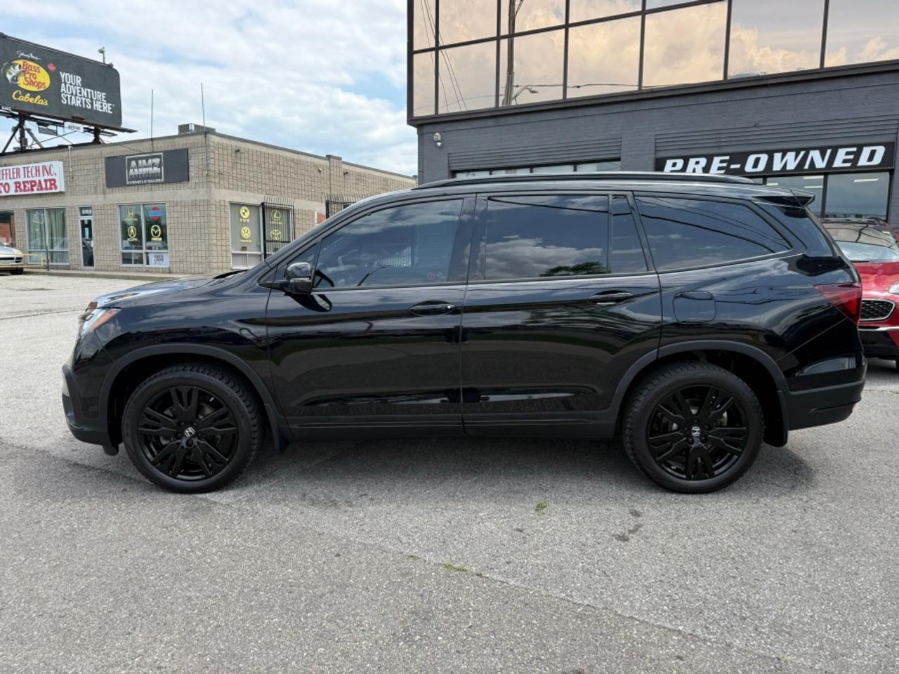 2022 Honda Pilot BLACK EDITION /AWD V6 /LEATHER /NAVIGATION /7-SEAT - Photo #9
