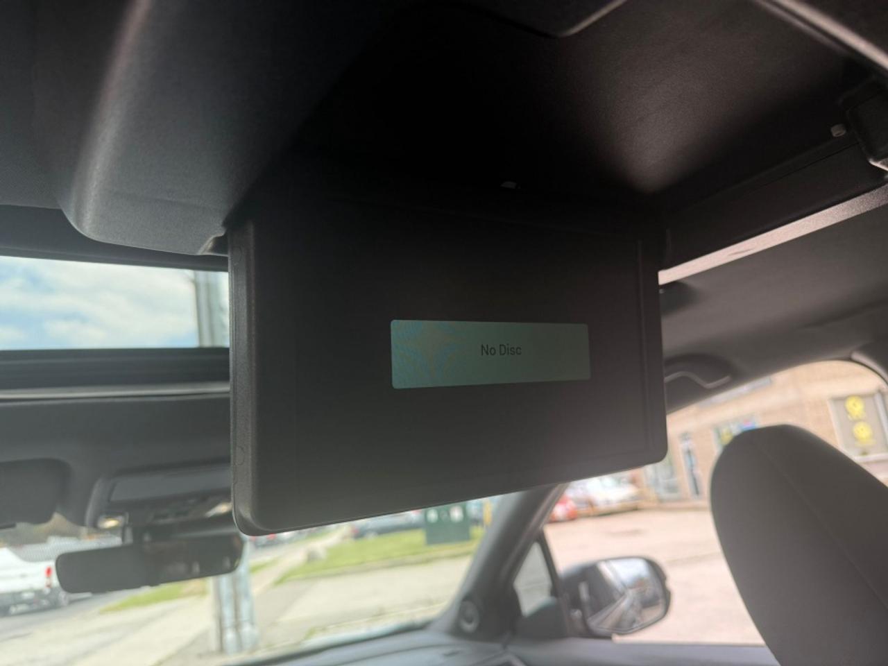 2022 Honda Pilot BLACK EDITION /AWD V6 /LEATHER /NAVIGATION /7-SEAT Photo