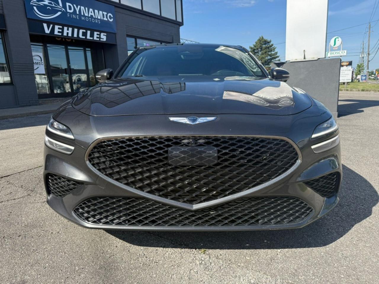2022 Genesis G70 3.3T SPORT /AWD /HUD /SUNROOF Photo