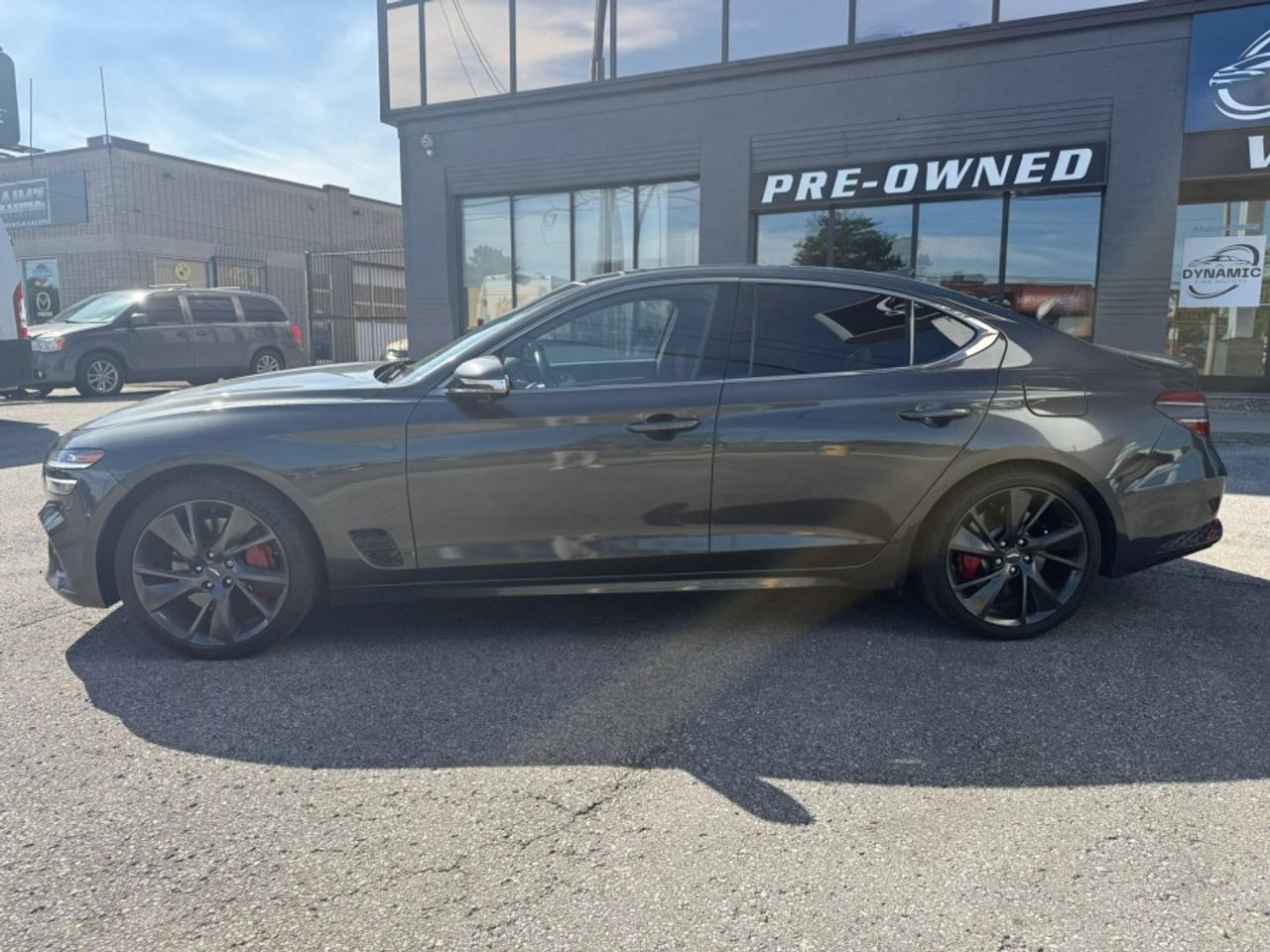 2022 Genesis G70 3.3T SPORT /AWD /HUD /SUNROOF - Photo #10