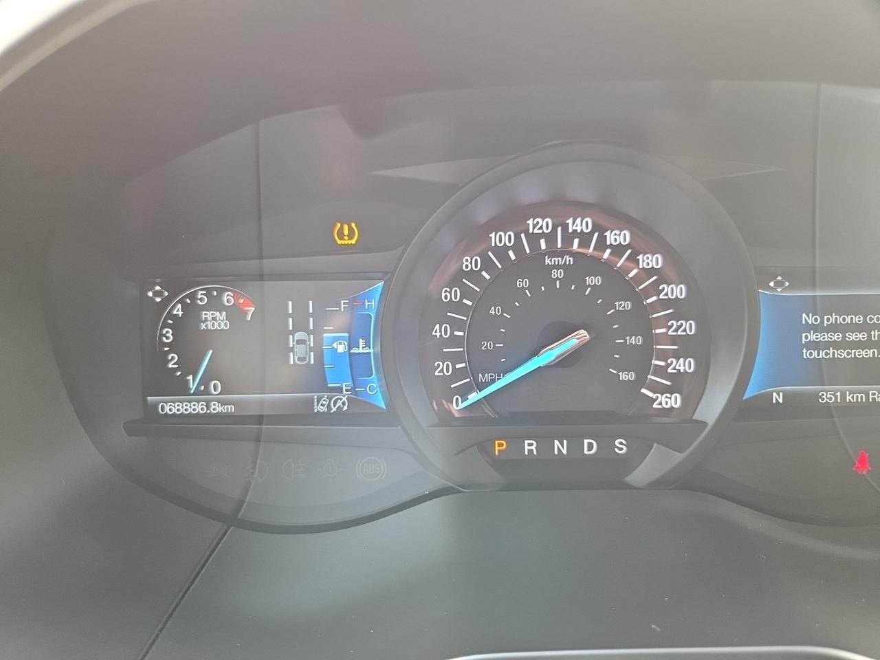 2021 Ford Edge SE Photo