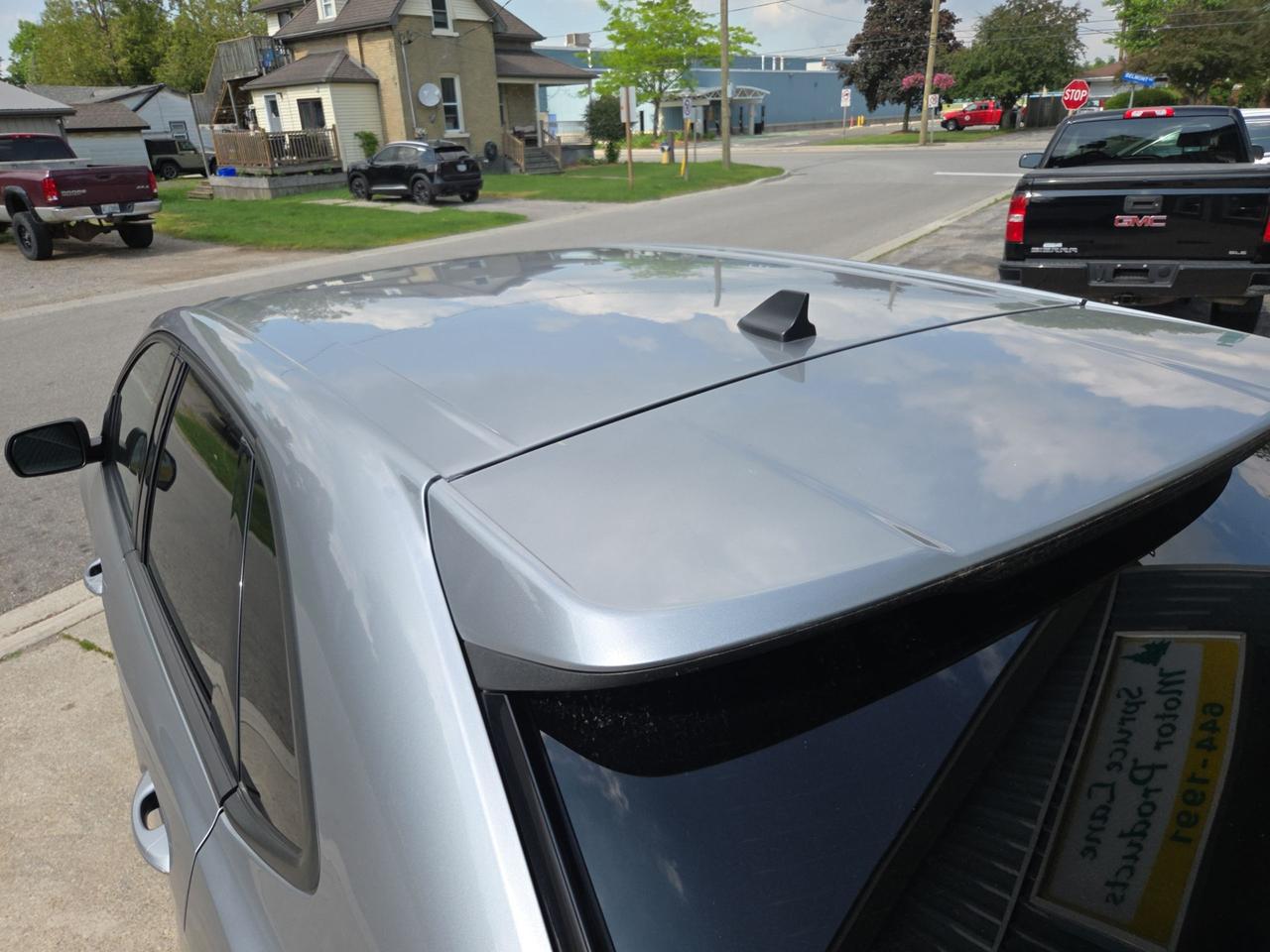 2021 Ford Edge SE Photo