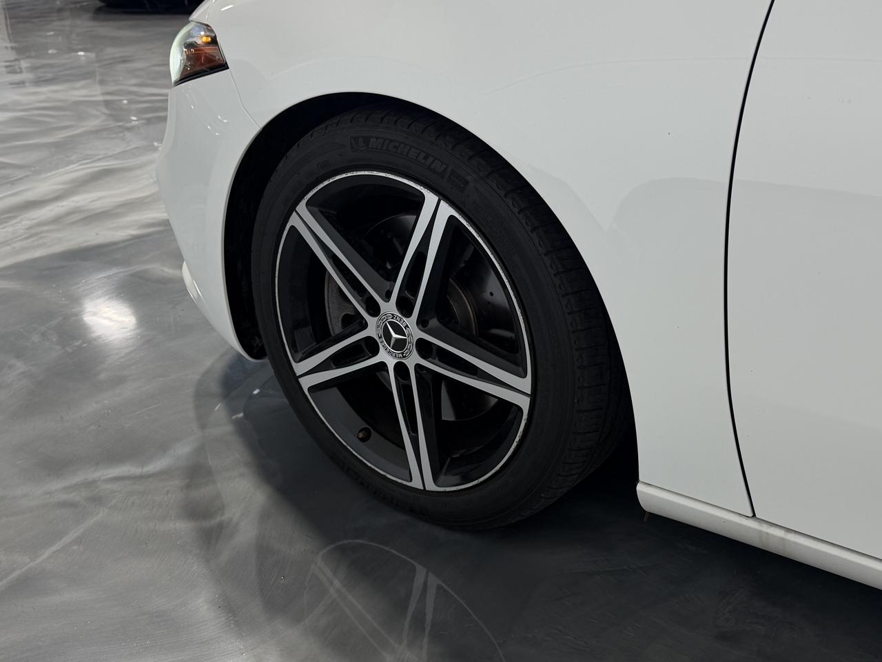 2020 Mercedes-Benz A-Class A 250 Photo