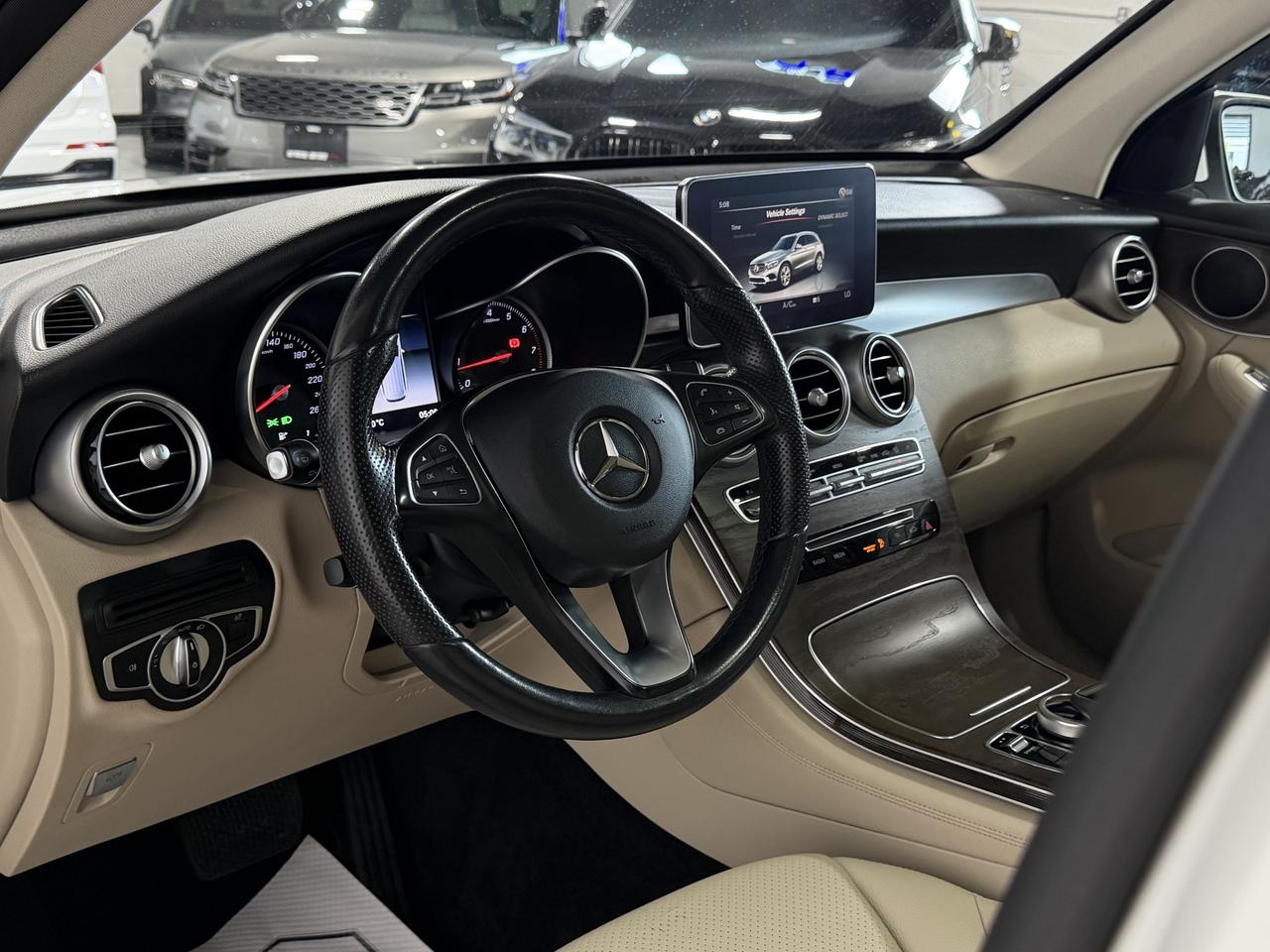 2019 Mercedes-Benz GLC-Class GLC 300 AMG, Navi, Sunroof, Backup Photo