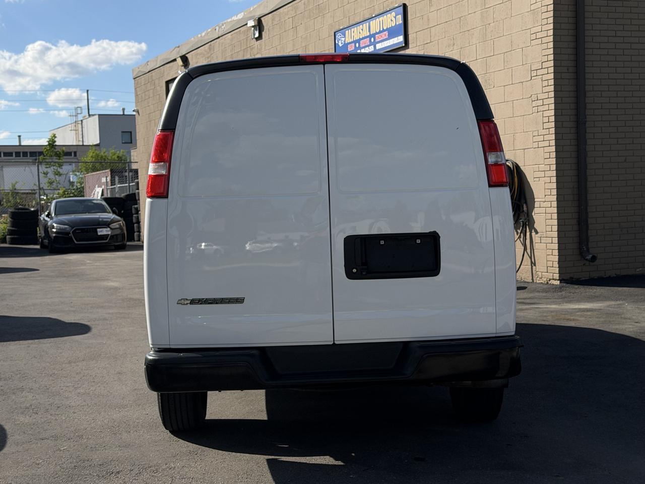 2020 Chevrolet Express Cargo Van  Photo3