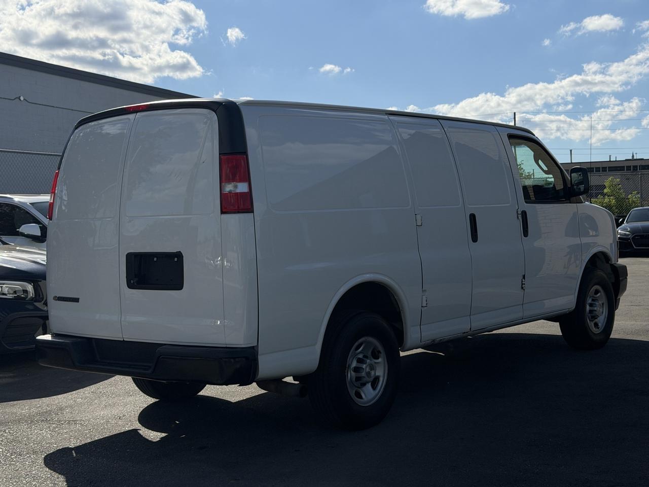 2020 Chevrolet Express Cargo Van  Photo