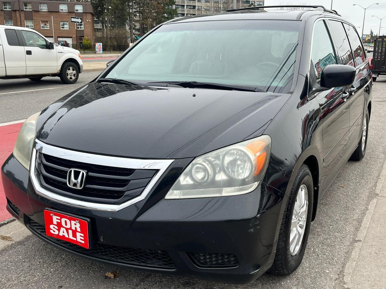 2008 Honda Odyssey EX-L- LEATHER-BACK CAM-SUNROOF-HEATED SEATS Photo