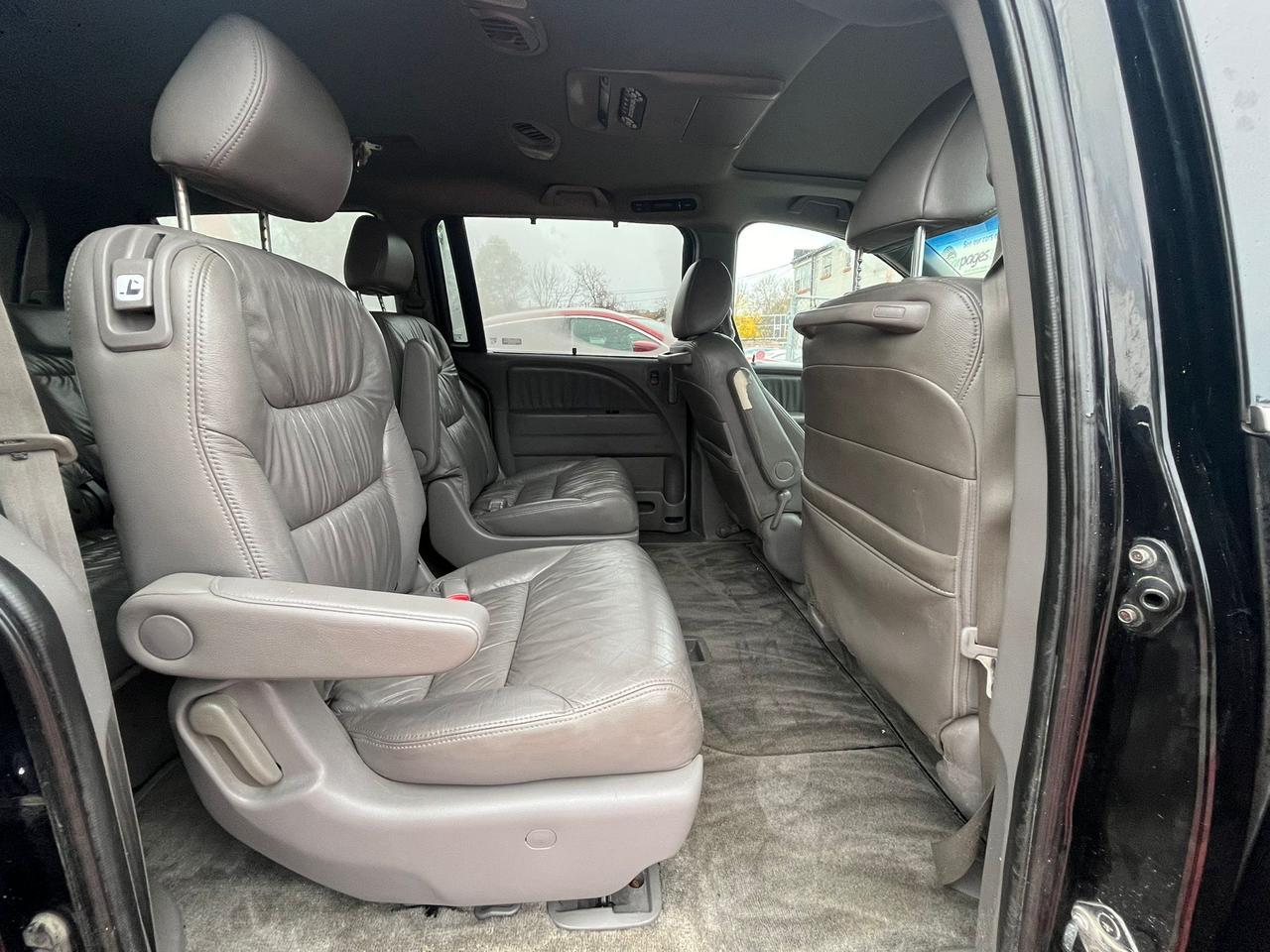 2008 Honda Odyssey EX-L- LEATHER-BACK CAM-SUNROOF-HEATED SEATS Photo
