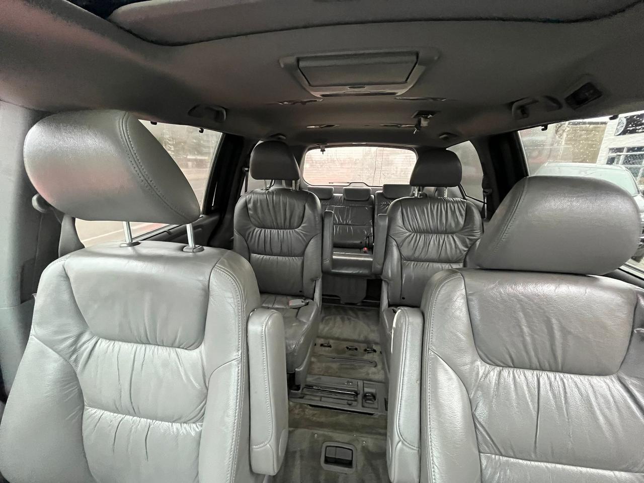 2008 Honda Odyssey EX-L- LEATHER-BACK CAM-SUNROOF-HEATED SEATS Photo