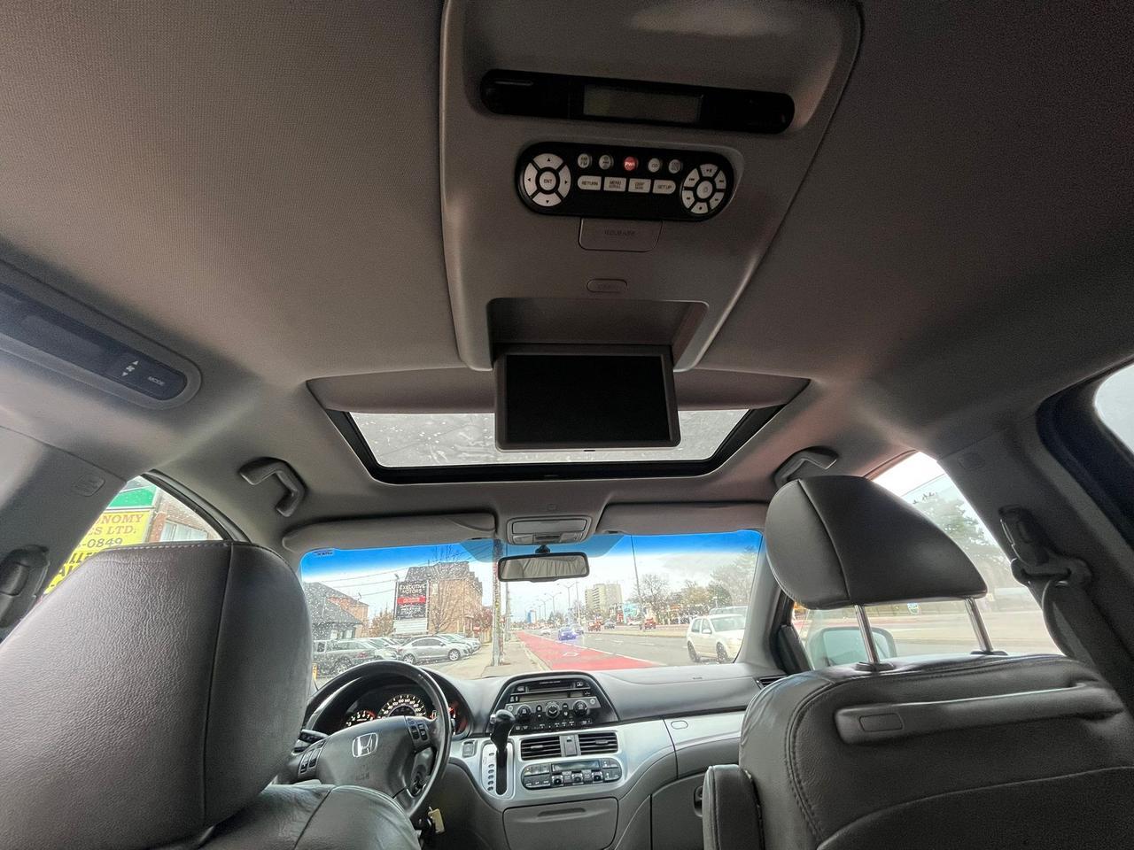 2008 Honda Odyssey EX-L- LEATHER-BACK CAM-SUNROOF-HEATED SEATS Photo