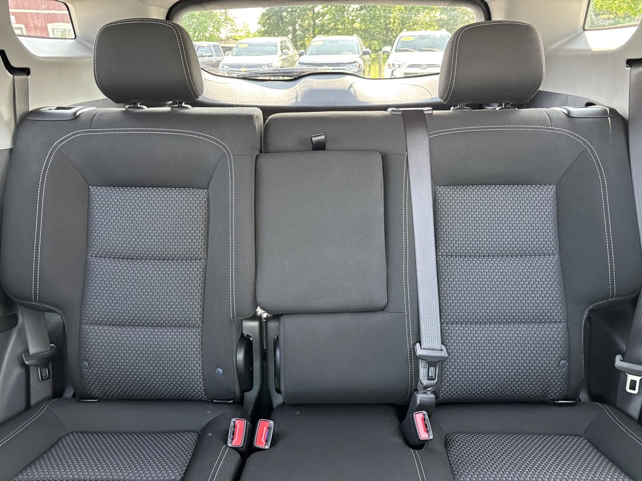 2022 GMC Terrain SLE ~CLEAN CARFAX~ALLOYS~CARPLAY~ Photo
