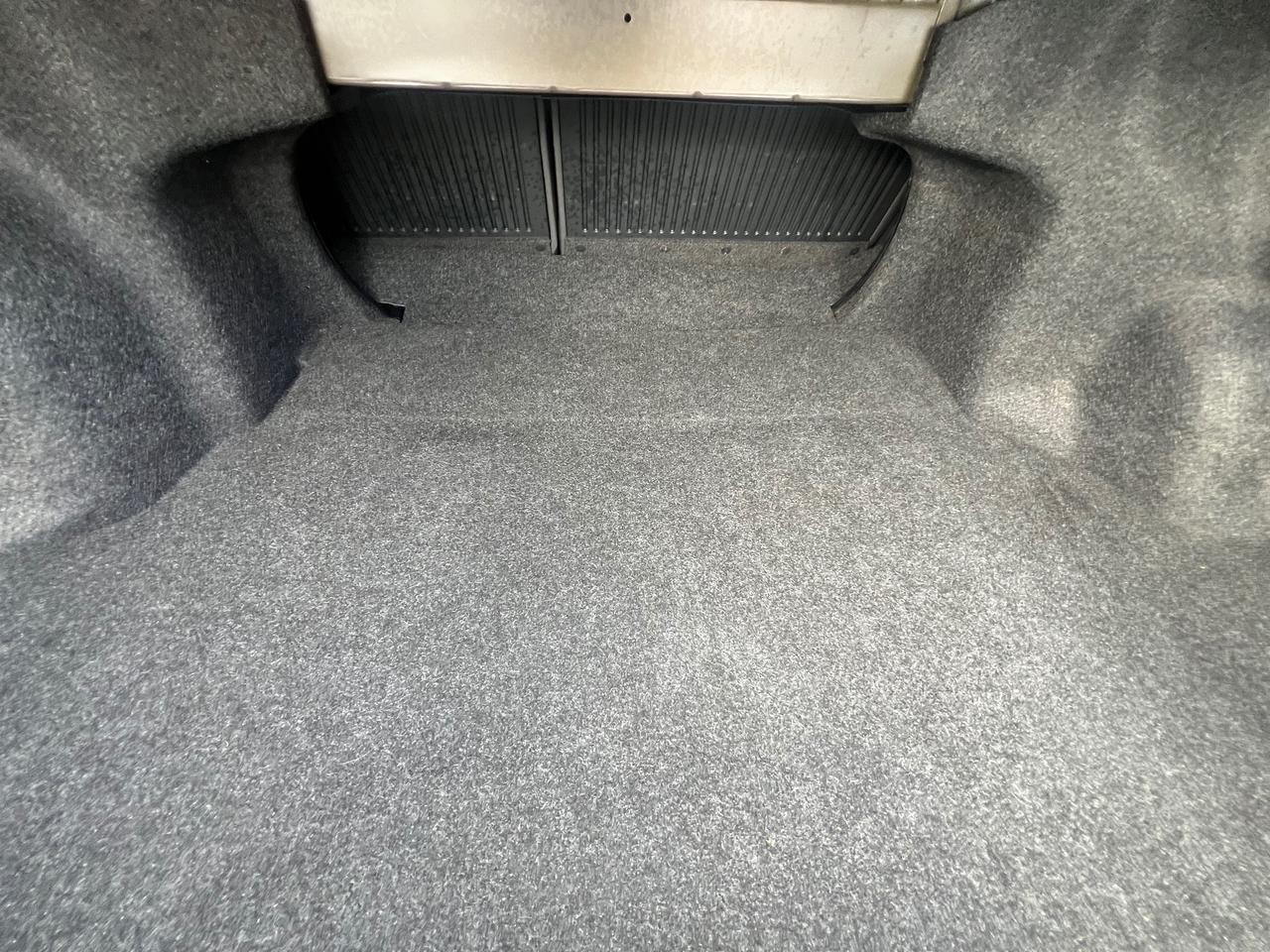 2015 Toyota Camry EXTRA CLEAN-BACK CAM- BLUETOOTH & MORE Photo