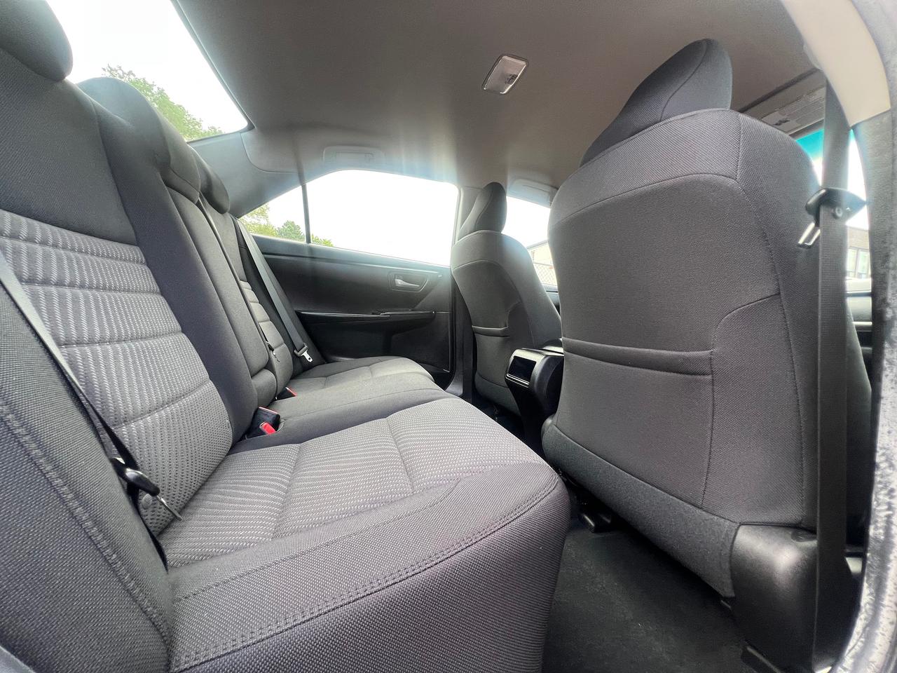 2015 Toyota Camry EXTRA CLEAN-BACK CAM- BLUETOOTH & MORE Photo