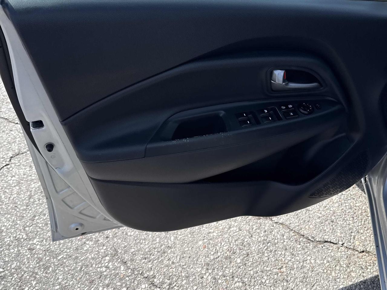 2014 Kia Rio SX HATCHBACK, LEATHER, HEATED SEATS & STR WHEEL! - Photo #15