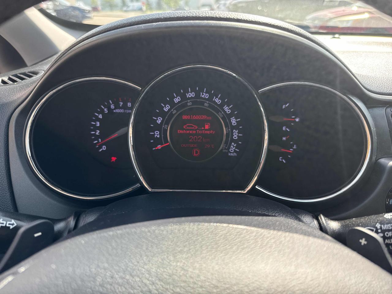2014 Kia Rio SX HATCHBACK, LEATHER, HEATED SEATS & STR WHEEL! Photo