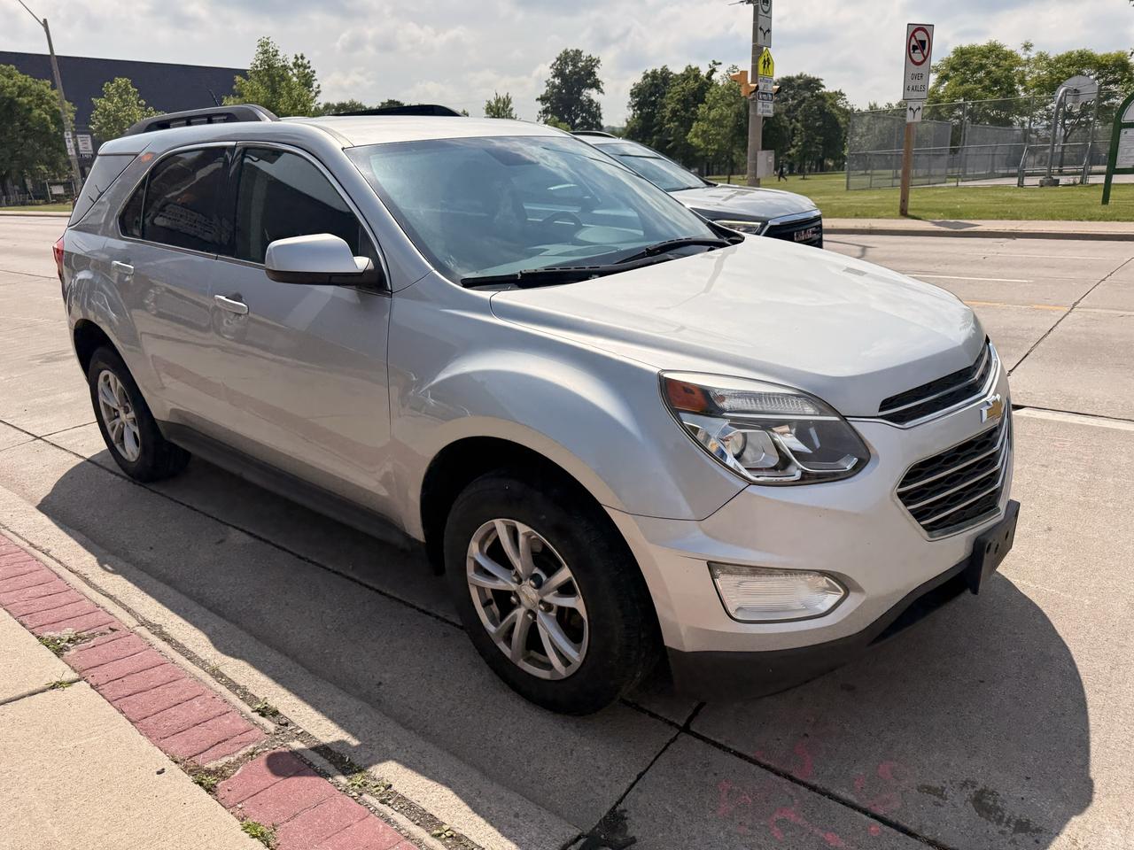 2016 Chevrolet Equinox AWD 4DR LT Photo