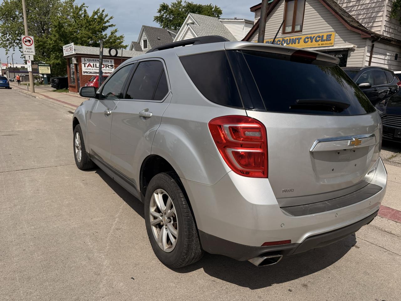 2016 Chevrolet Equinox AWD 4DR LT Photo