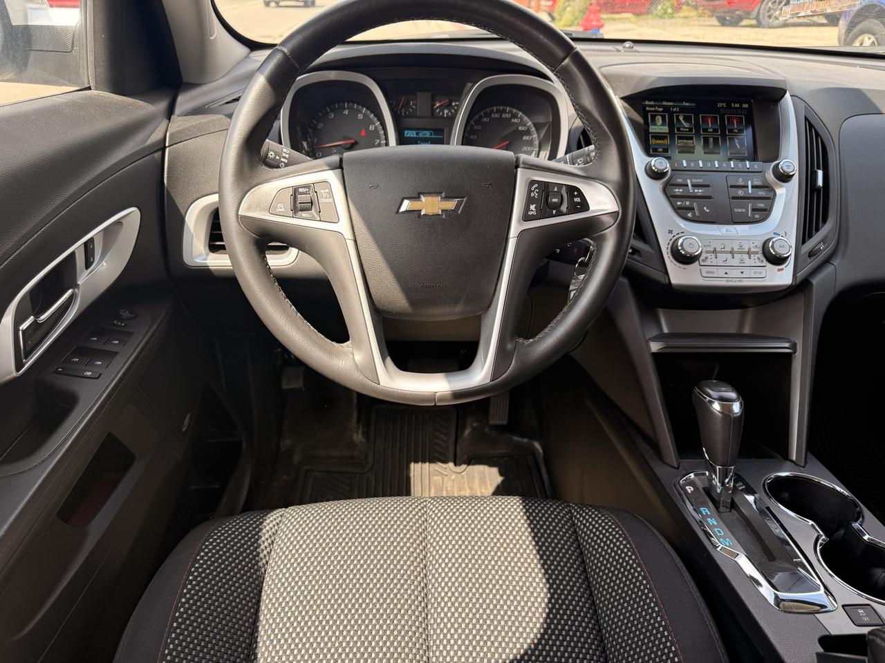 2016 Chevrolet Equinox AWD 4DR LT Photo