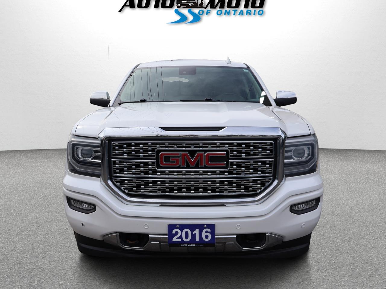 2016 GMC Sierra 1500 V8 DENALI 4WD CREW CERTIFIED CAMERA NAV BLUETOOTH LEATHER HEATED SEATS SUNROOF CRUISE ALLOYS Photo1