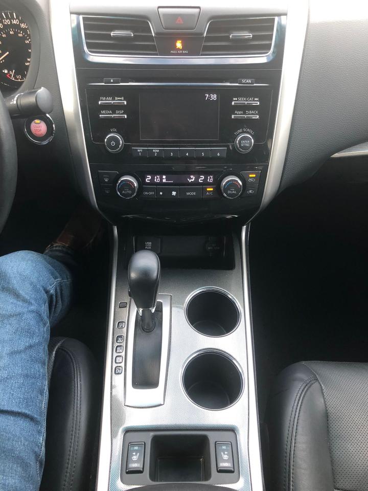 2015 Nissan Altima 2.5 SL Photo