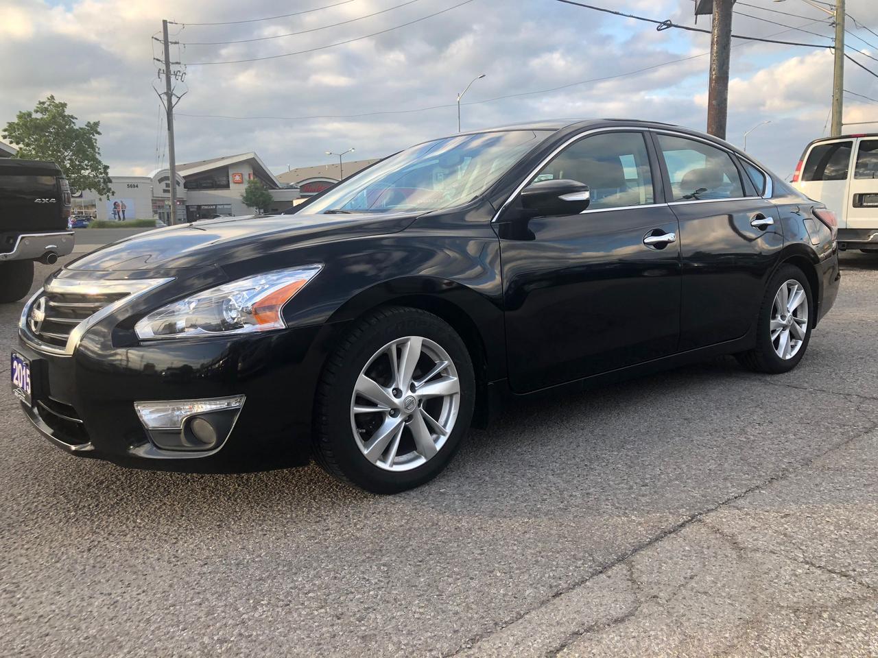 2015 Nissan Altima 2.5 SL Photo