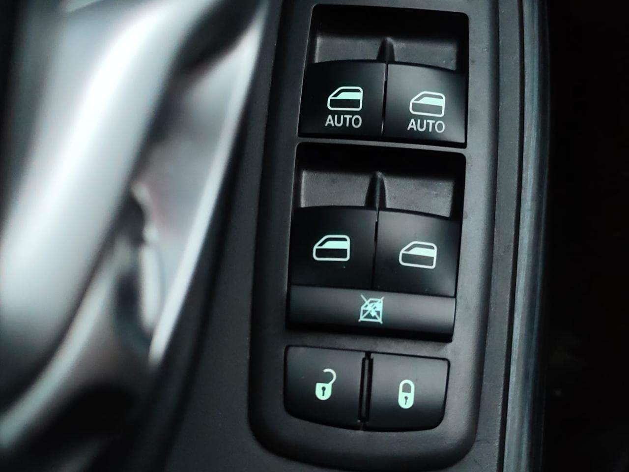 2015 Jeep Cherokee Limited - Photo #19
