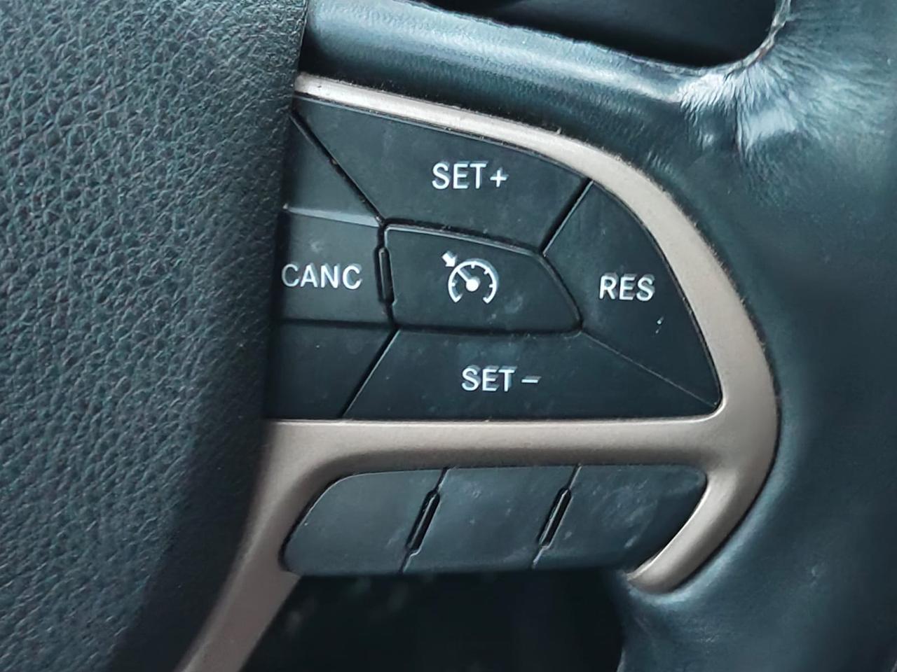 2015 Jeep Cherokee Limited Photo