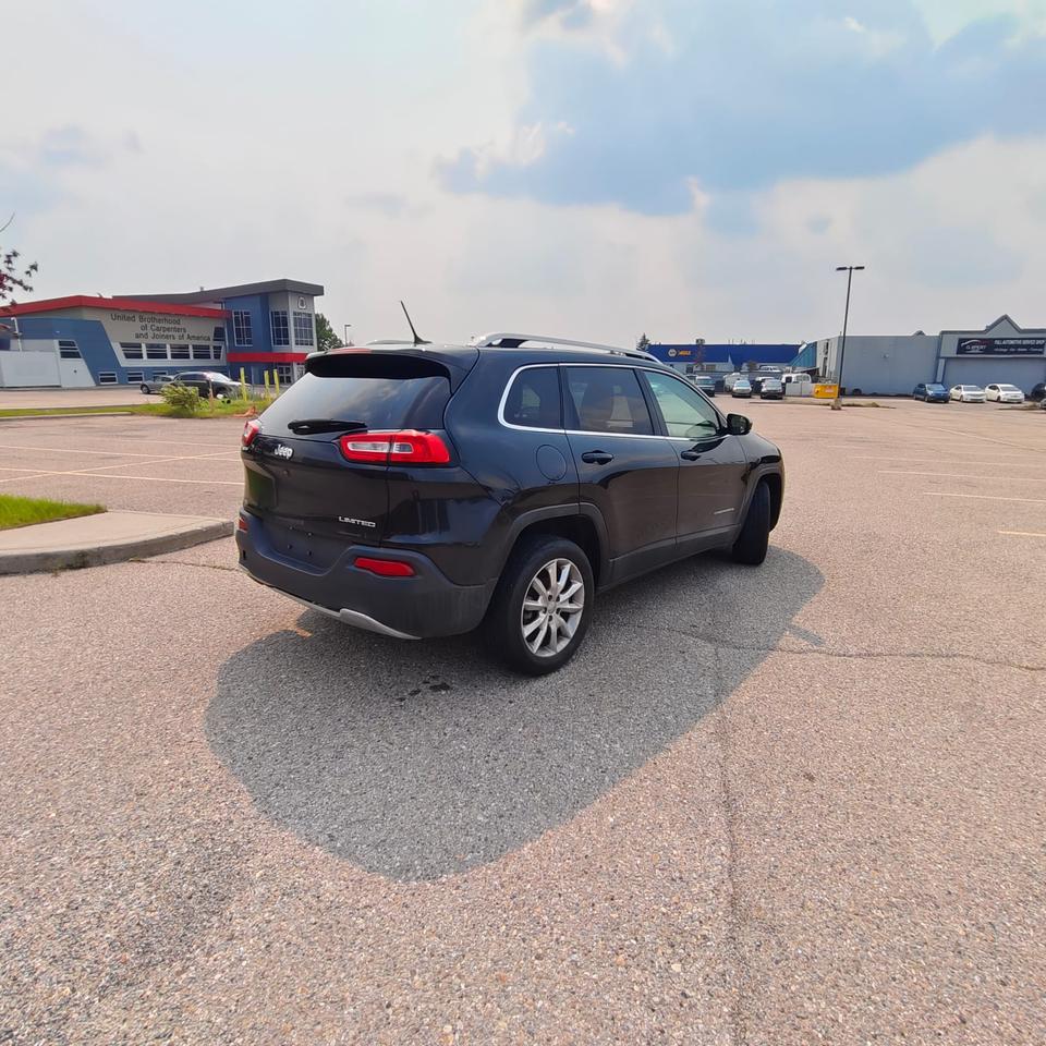 2015 Jeep Cherokee Limited Photo