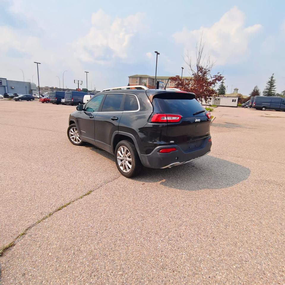 2015 Jeep Cherokee Limited Photo