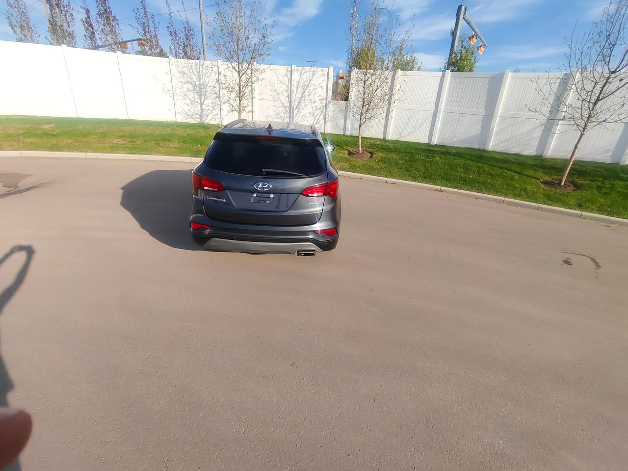 2018 Hyundai Santa Fe Sport Premium Photo
