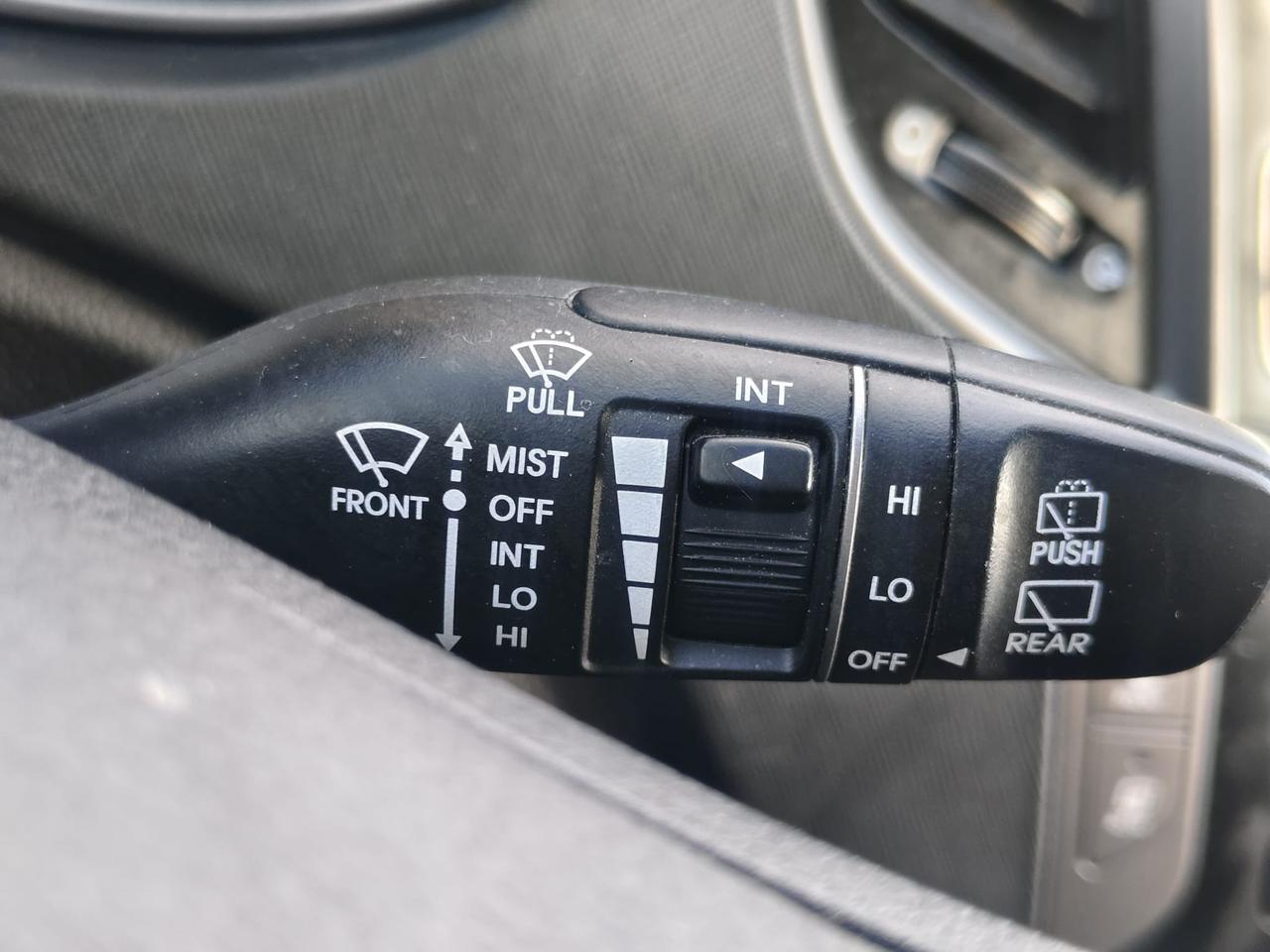 2018 Hyundai Santa Fe Sport Premium Photo