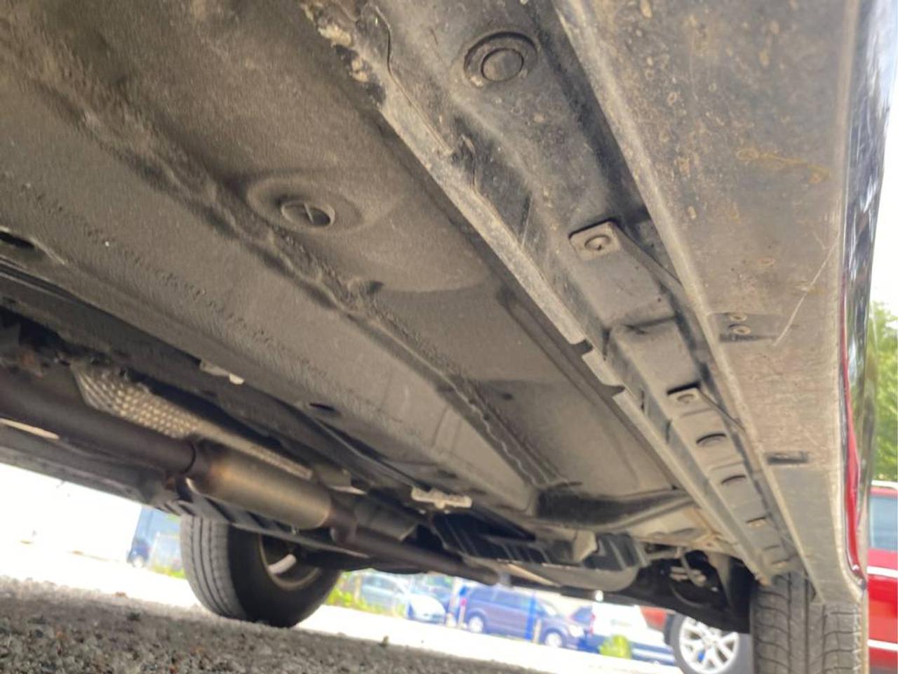 2014 Mitsubishi Outlander ES - Photo #18