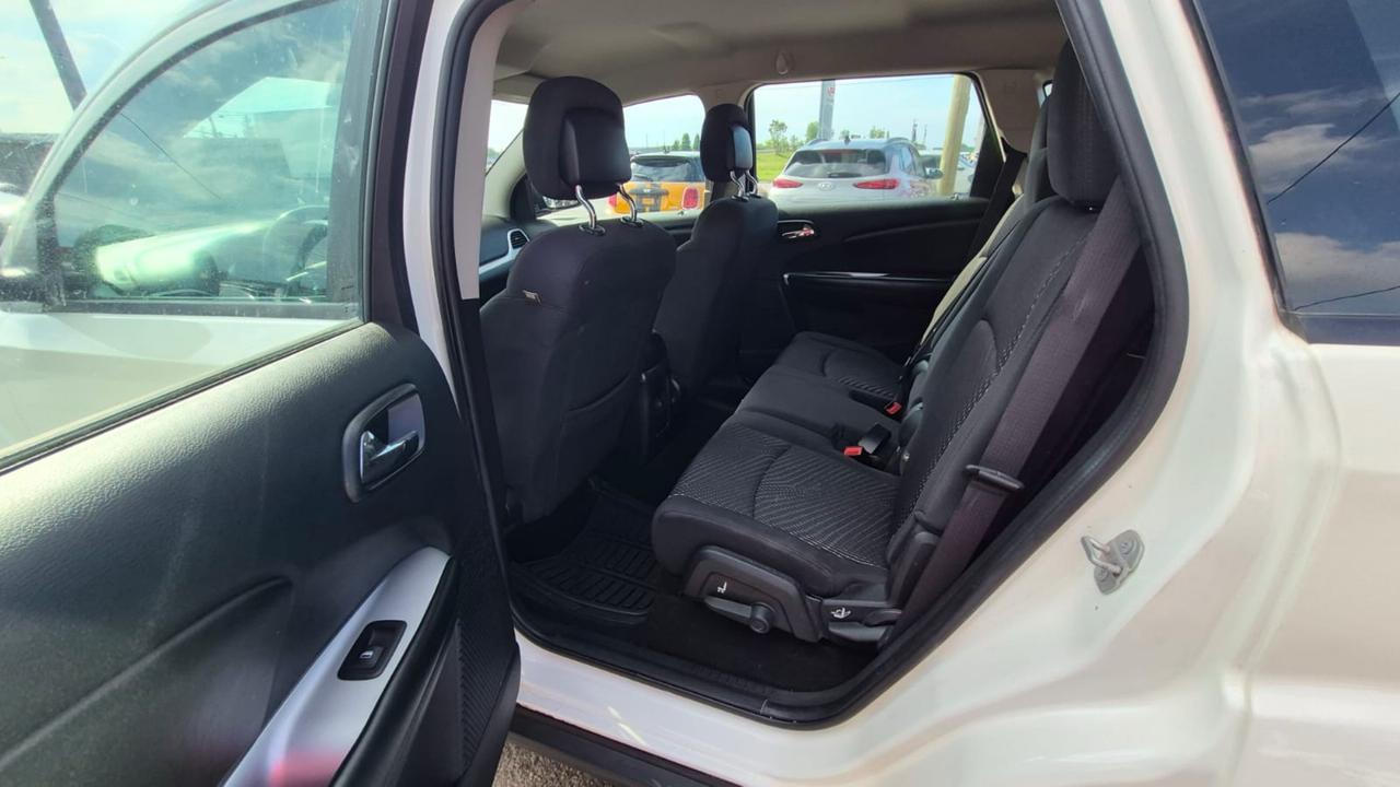 2015 Dodge Journey Canada Value Pkg, WELL MAINTAINED, CERTIFIED Photo