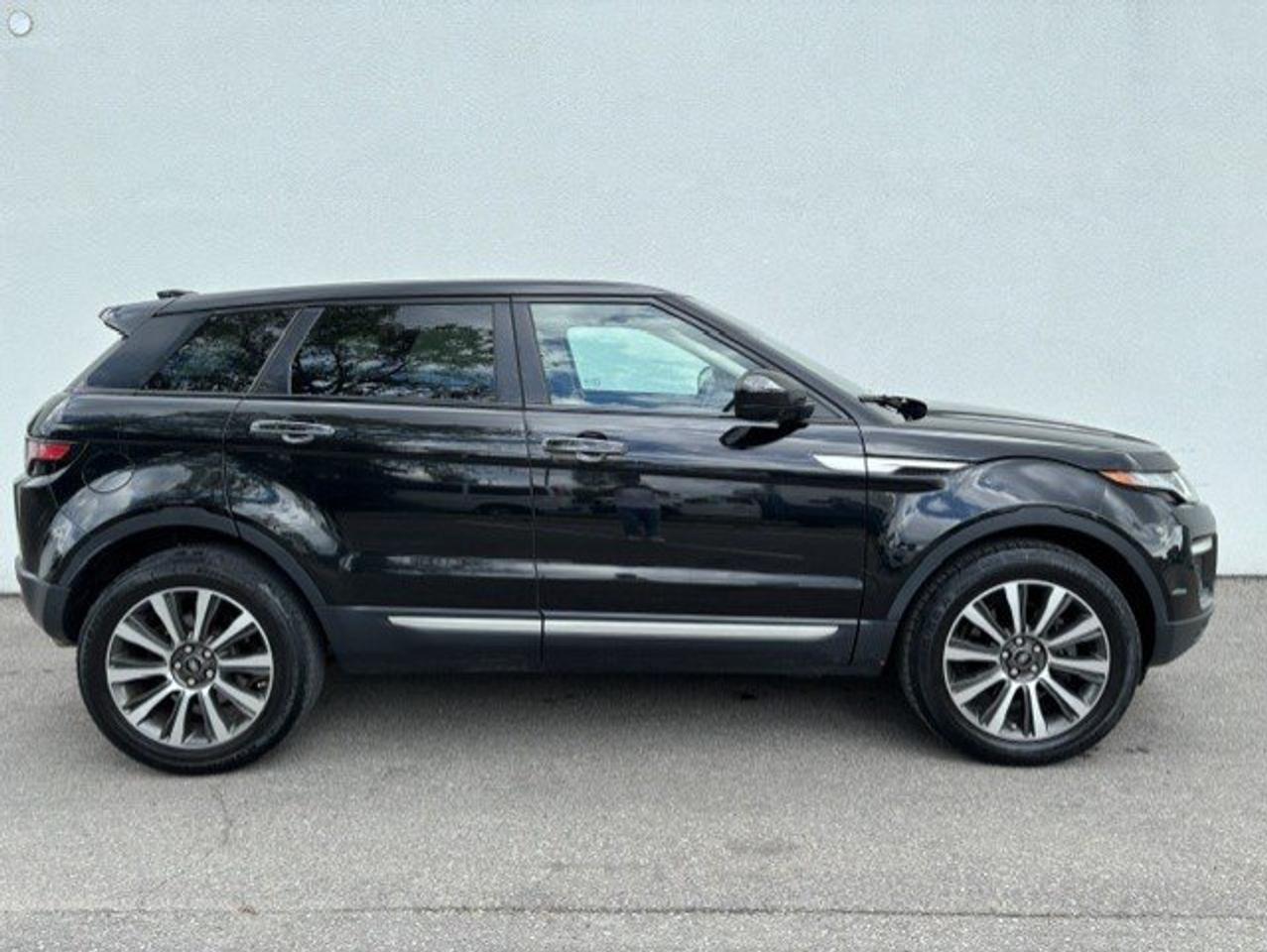 2018 Land Rover Evoque HSE 4WD **LEATHER-NAVI-CAMERA-BLUETOOTH-CERTIFIED-WE FINANCE** Photo