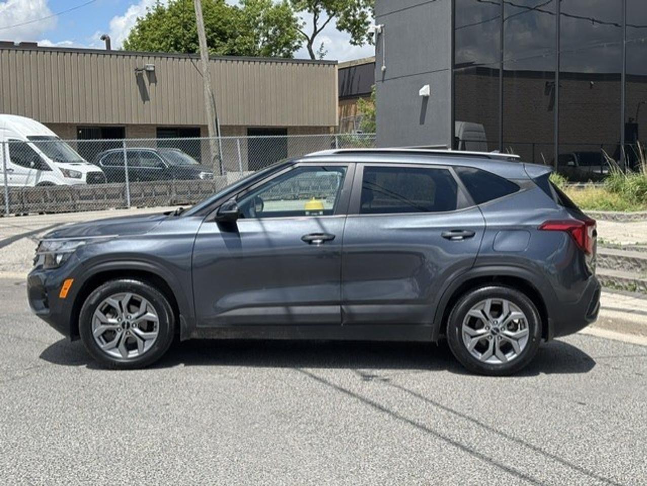 2024 Kia Seltos LX **FACTORY WARRANTY-CAMERA-BLUETOOTH** Photo