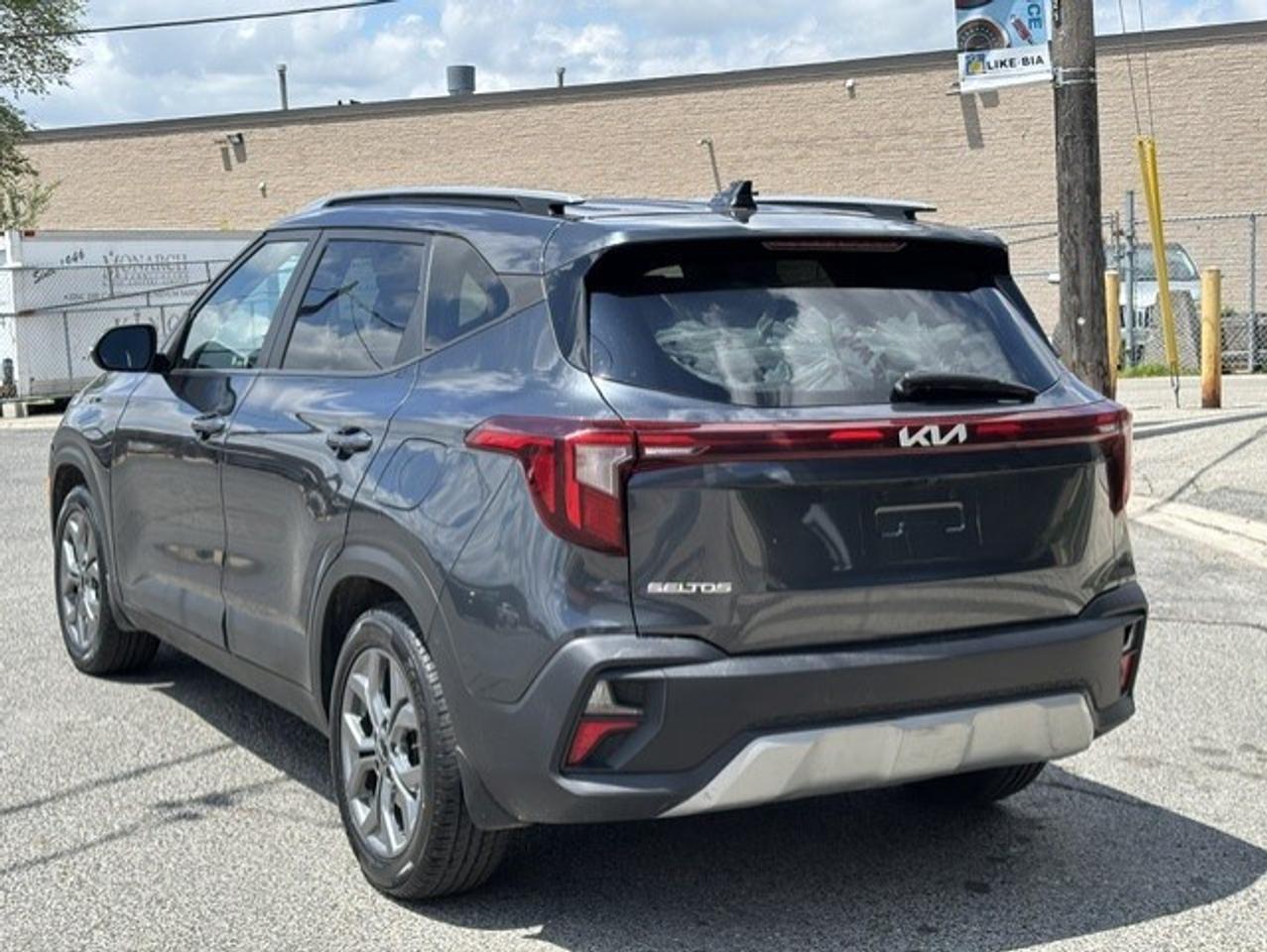 2024 Kia Seltos LX **FACTORY WARRANTY-CAMERA-BLUETOOTH** Photo2