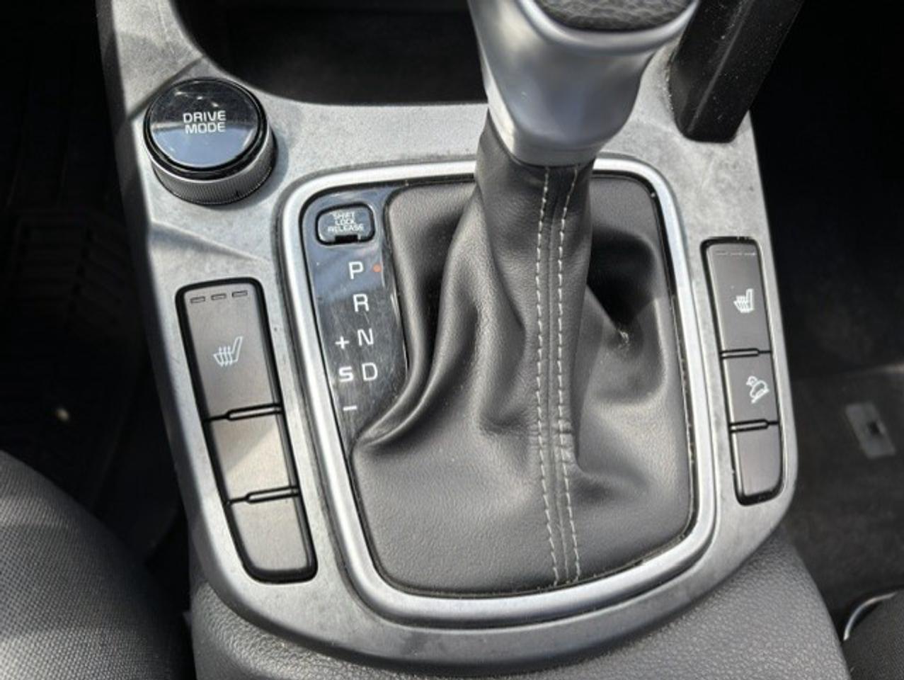 2024 Kia Seltos LX **FACTORY WARRANTY-CAMERA-BLUETOOTH** Photo