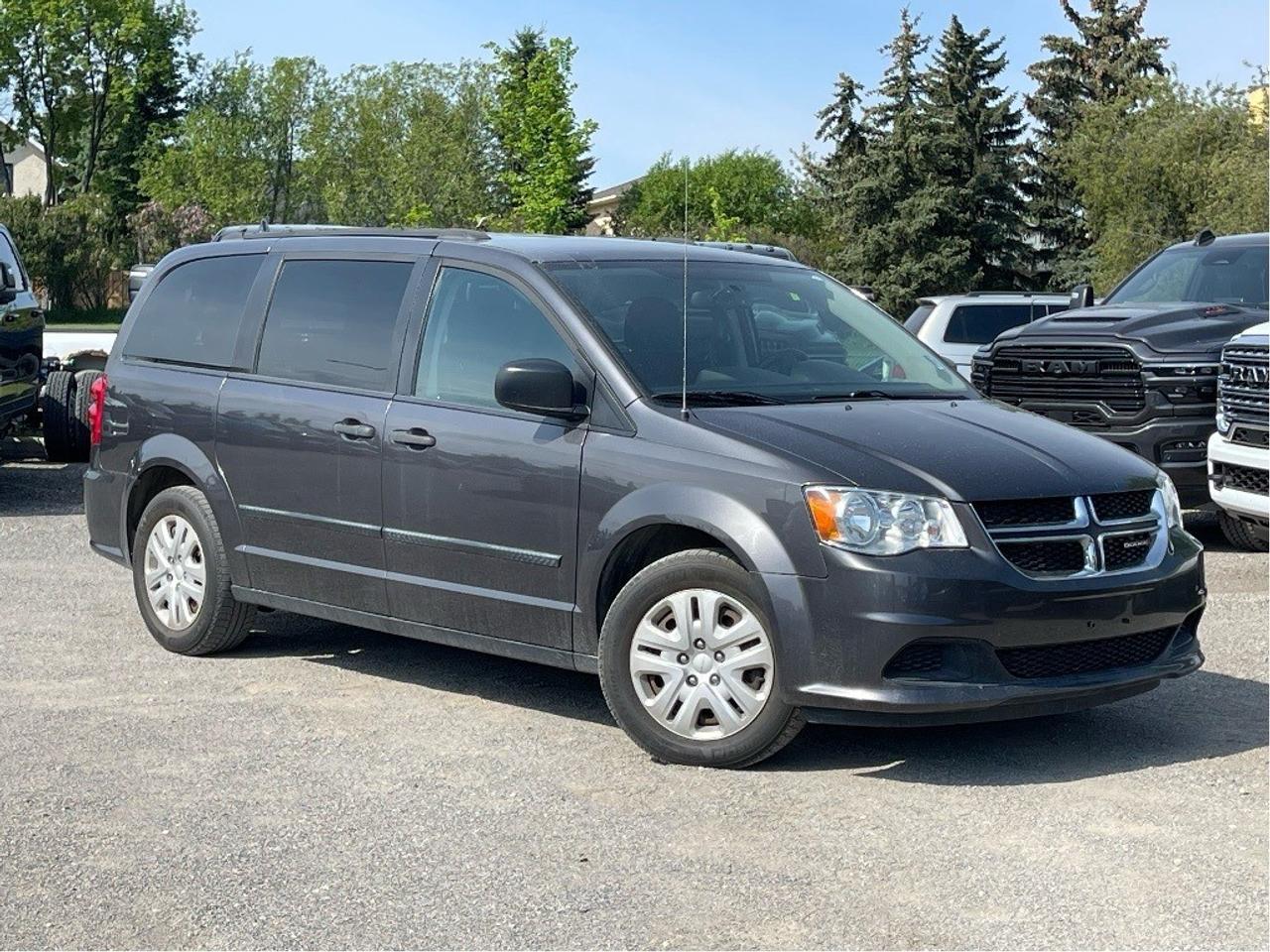 Used 2017 Dodge Grand Caravan SXT **-1 OWNER-STOW N GO-NO ACCIDENTS-FULL SERVICE RECORDS** for sale in Toronto, ON