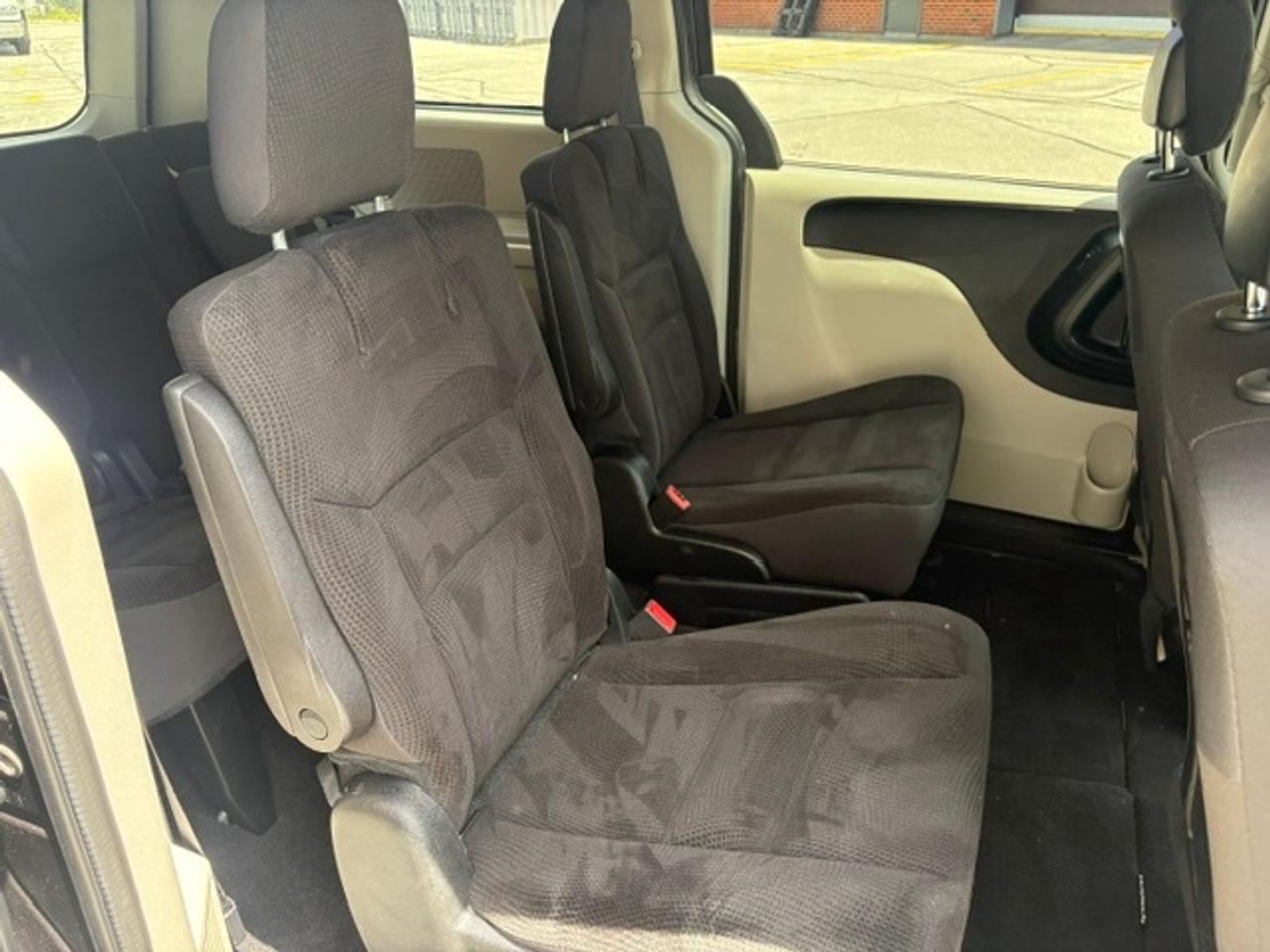 2017 Dodge Grand Caravan SXT **-1 OWNER-STOW N GO-NO ACCIDENTS-FULL SERVICE RECORDS** Photo