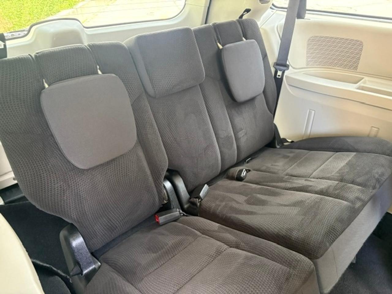2017 Dodge Grand Caravan SXT **-1 OWNER-STOW N GO-NO ACCIDENTS-FULL SERVICE RECORDS** Photo