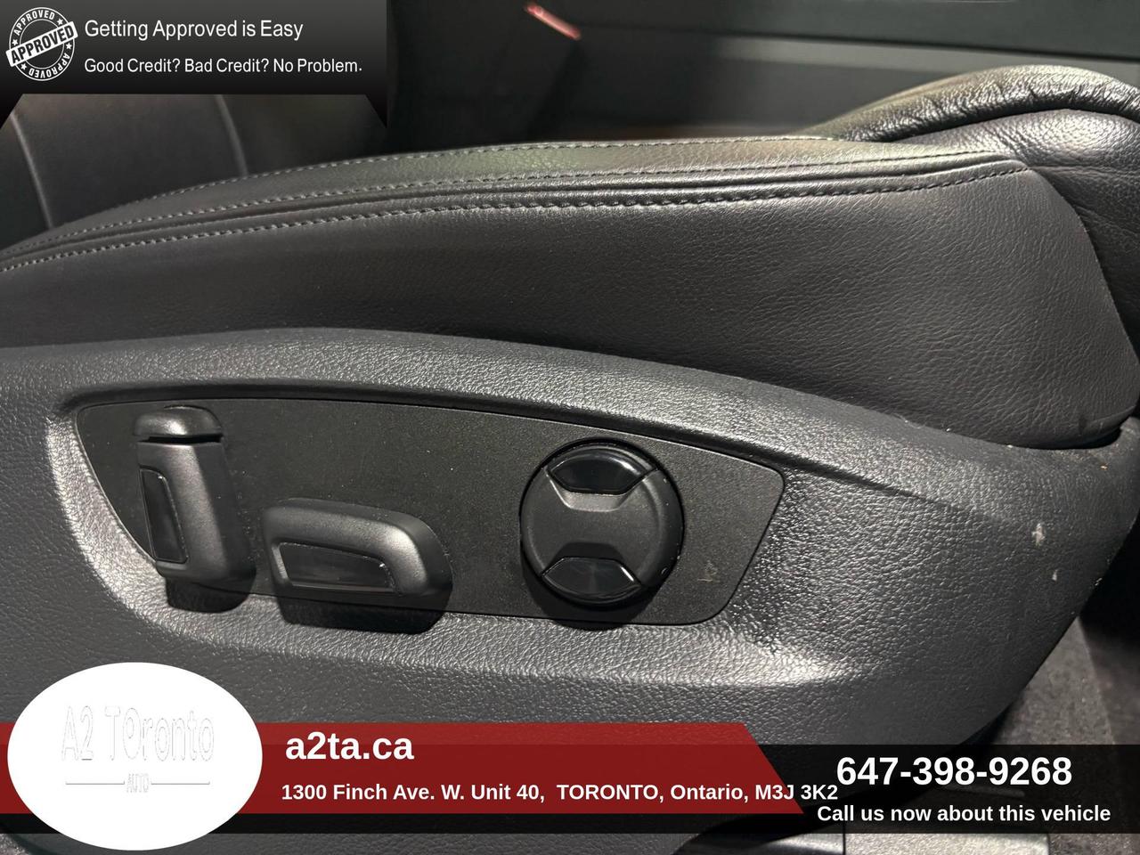 2014 Volkswagen Touareg 4dr 3.6L Photo