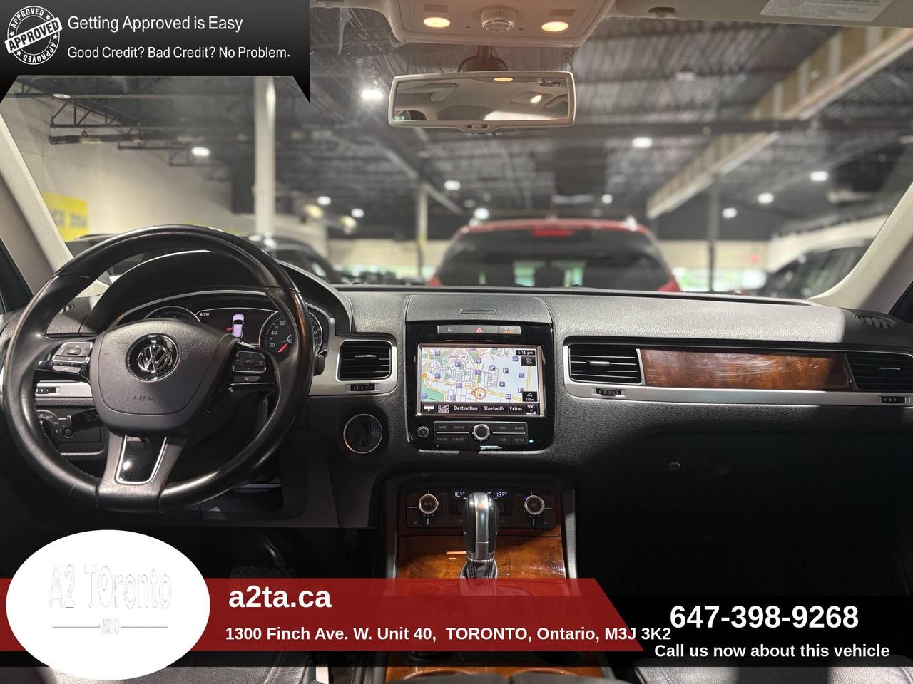 2014 Volkswagen Touareg 4dr 3.6L Photo